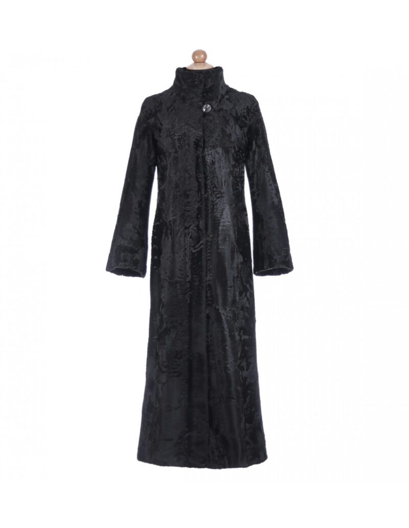 Gorgona black coat